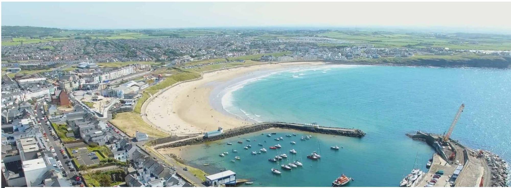 2 Princess Green - Portrush By The Sea エクステリア 写真